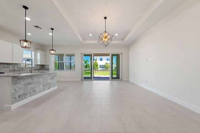 Photo - 5786 Aleppo Pne Pl Casa