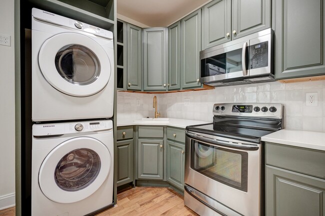 Photo - 1723 Master St Unit C