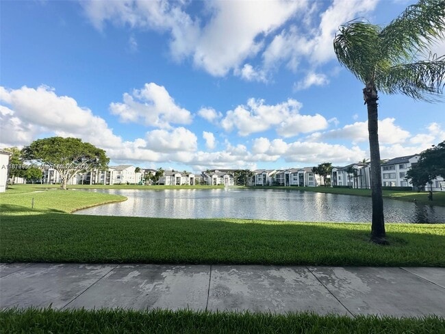 Building Photo - 4460 NW 107th Ave Unit 106-8 Rental