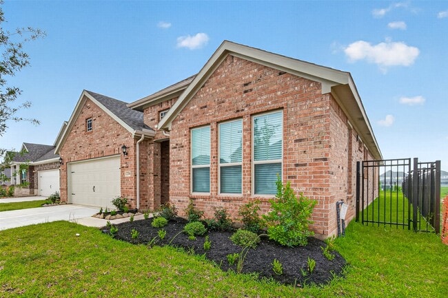 Photo - 2216 Inglenook Grv Dr