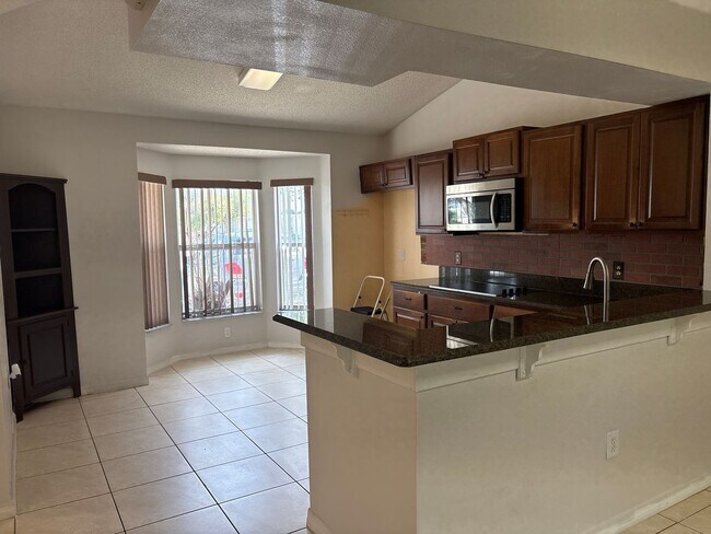 Photo - Charming 3-Bedroom, 2-Bath Villa with Serene Waterview in Jade East