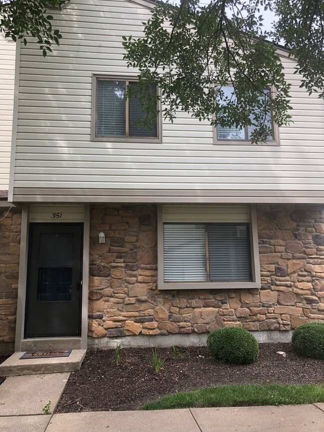 Building Photo - 365 Rose Marie Ct Rental