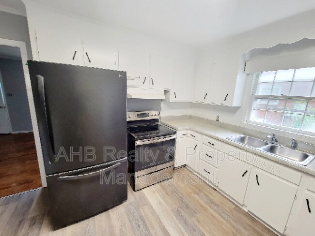 Photo - 309 Harden st.