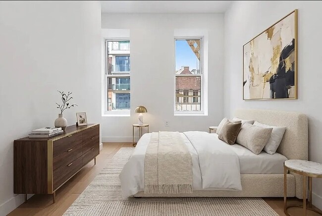 246 E 53rd St Unit 5D