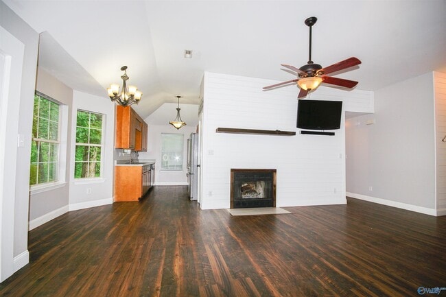 127 Rebecca Pines Dr