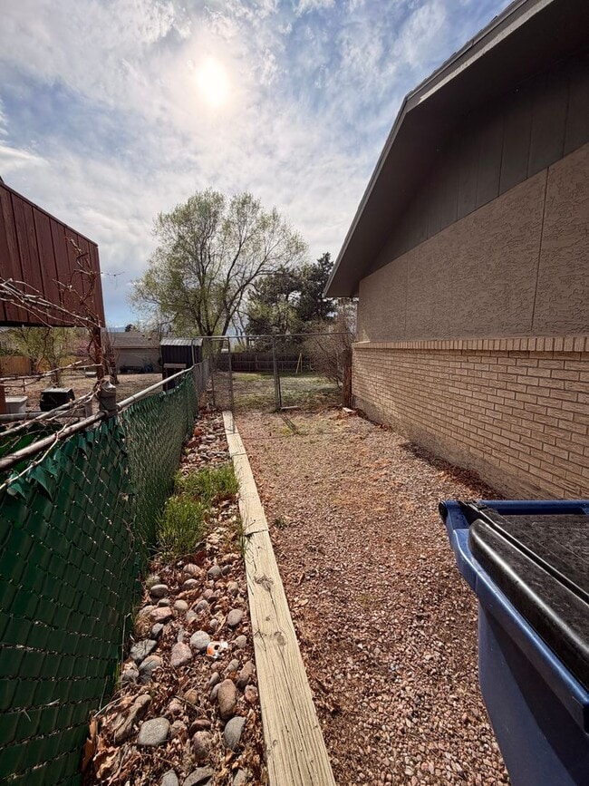 Photo - 6353 Chippewa Rd Unit 6353 CHIPPEWA RD