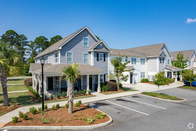 Photo - Basswood Landing Apartments