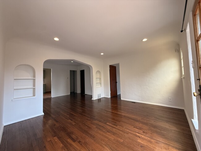 Photo - 937 Hammond St Unidad 937