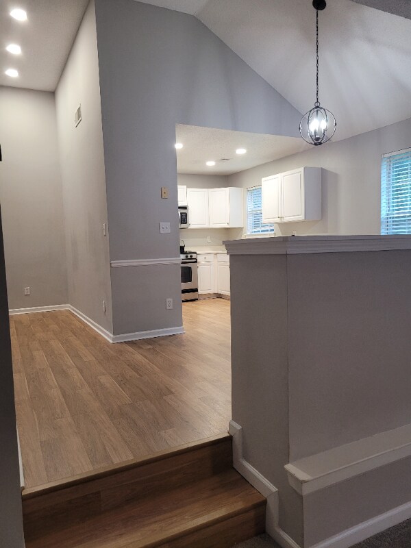 Photo - 3042 Knoll View Pl