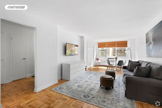 Building Photo - 215 E 80th St Rental