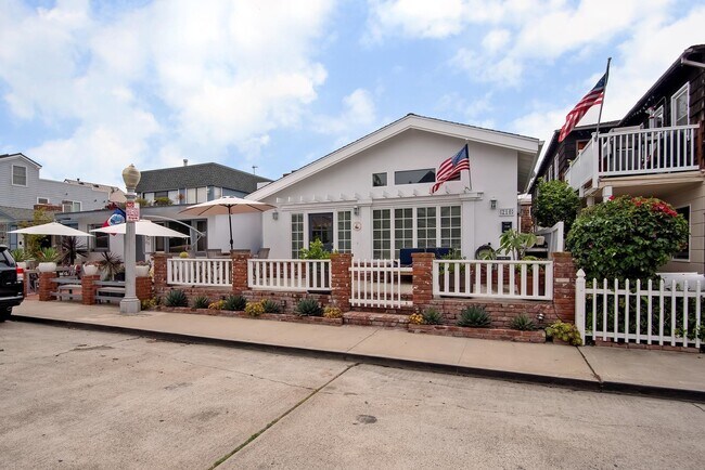 Photo - 210 Opal Ave Unidad 210 Opal Front House