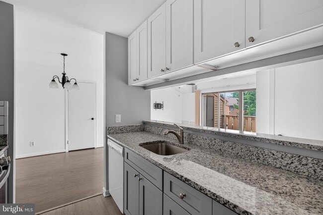 Photo - 714 Woodhollow Dr