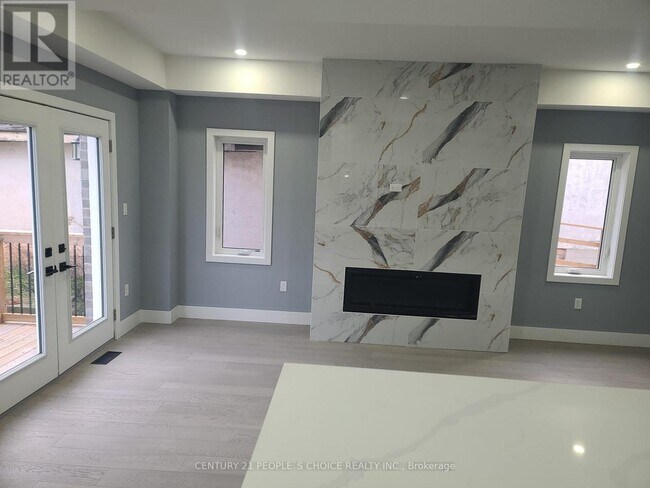 Photo - 84 Beland Ave N