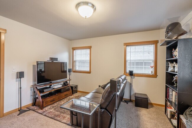 Photo - 4033 Belltown Ct Unit 4033