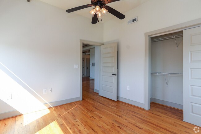 Photo - Lofts 29