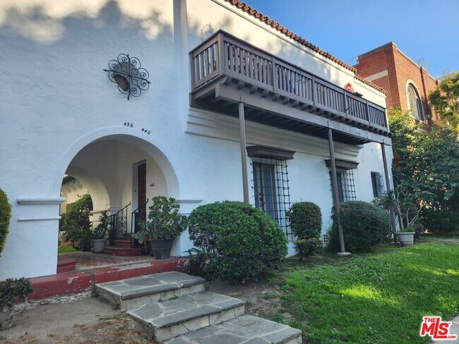 Photo - 438 Cochran Ave Unit 108