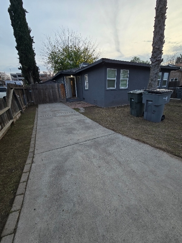 Photo - 1610 E Yale Ave Unidad 1610