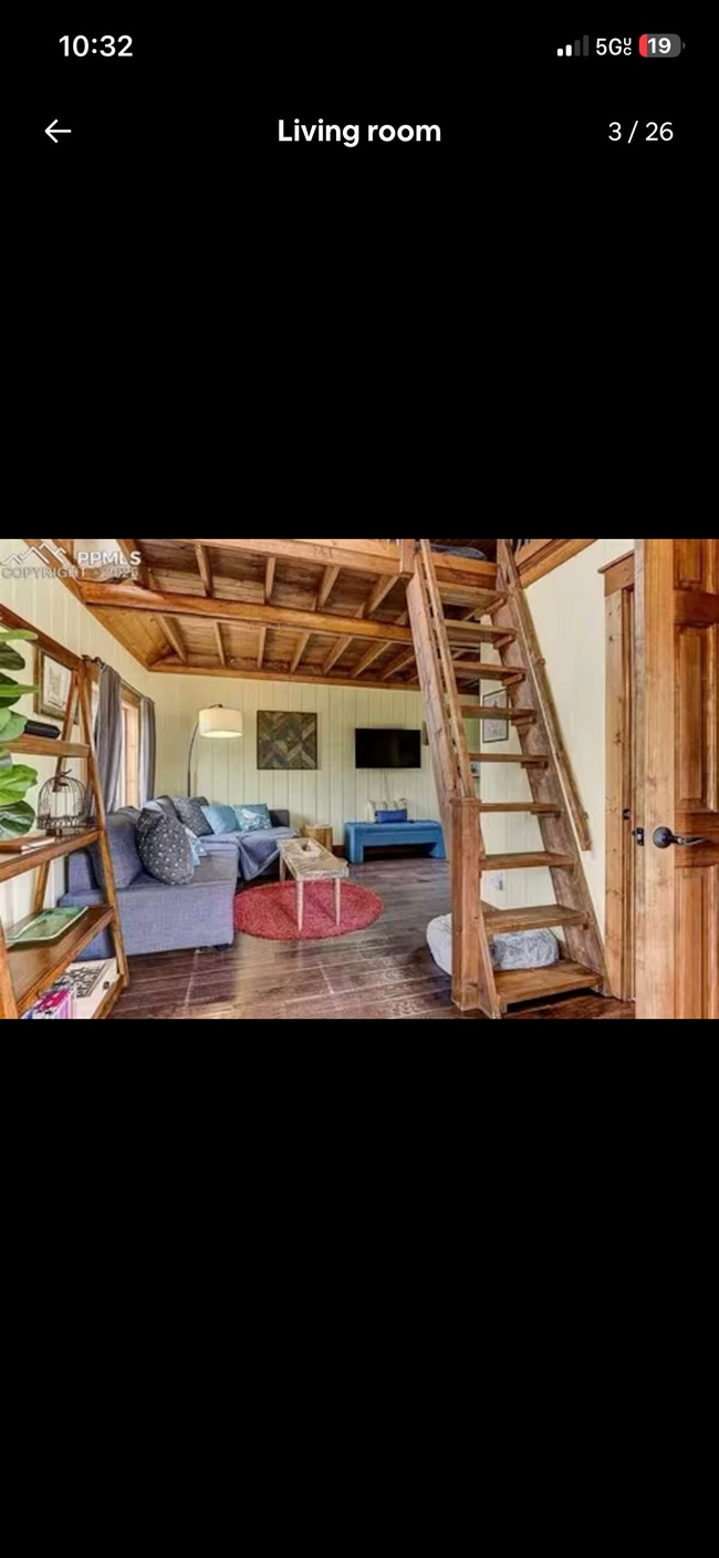 Photo - 210 Dewell Rd