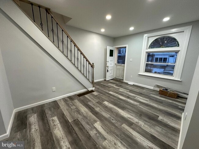 Photo - 1141 Herbert St