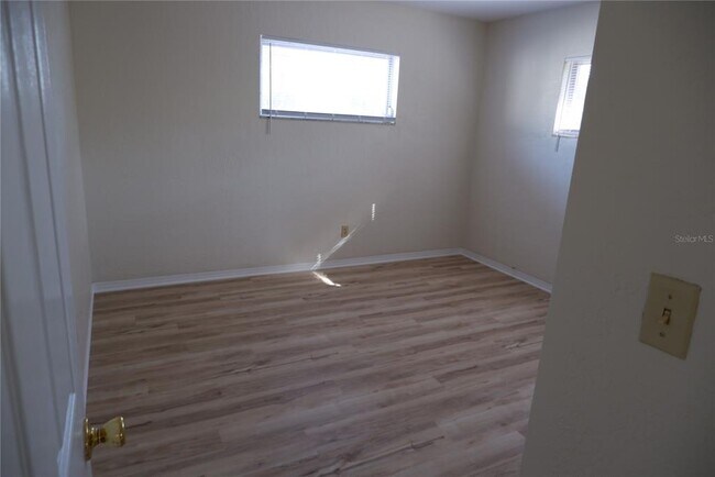 Photo - 8056 30th Ave N