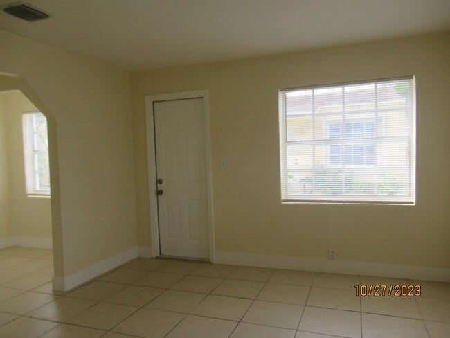 Photo - 2325 Madison St Unit 1