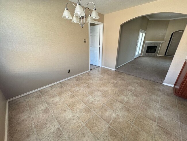 Photo - 4-Bedroom House for Rent in Killeen