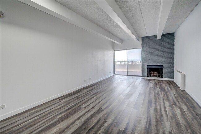 Photo - 130 N Pearl St Unit 1507