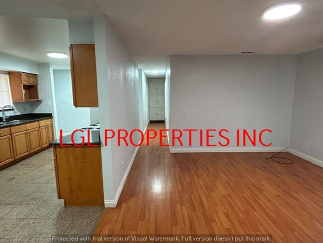 Photo - 7708 25th St