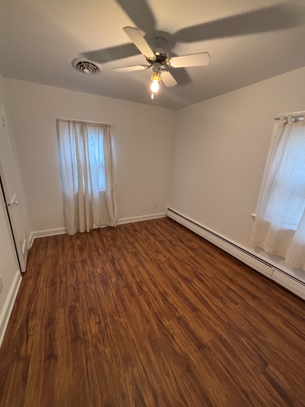 Photo - 319 Holly Ct