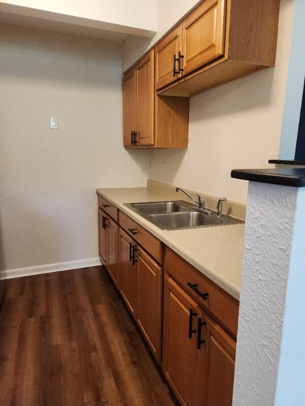 Photo - 17-37 Kudlack Rd Unidad 25B