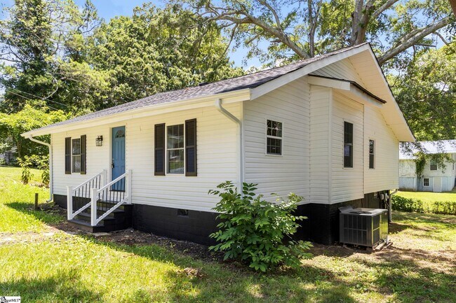 Photo - 108 Georgia St