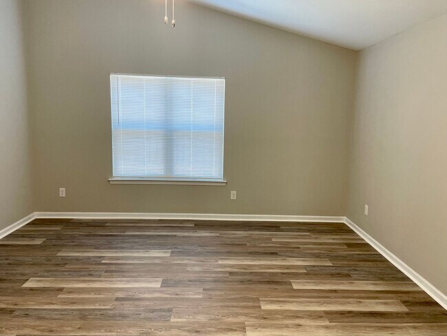 Photo - 3 bedroom, 2 bath home for rent in Brookstone in Sunset Harbor in Bolivia