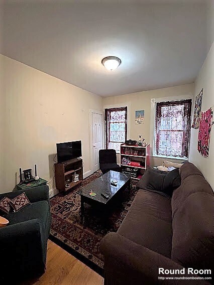 Photo - 245 Cambridge St Unit 1