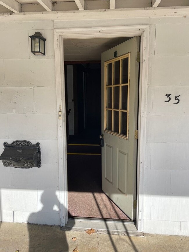 Photo - 35 Bath Rd Unit 35 Bath Rd.