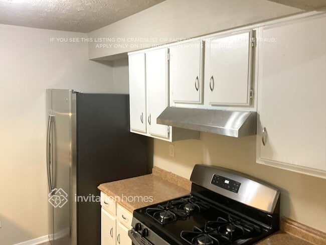 Photo - 6668 E Windsor Ln