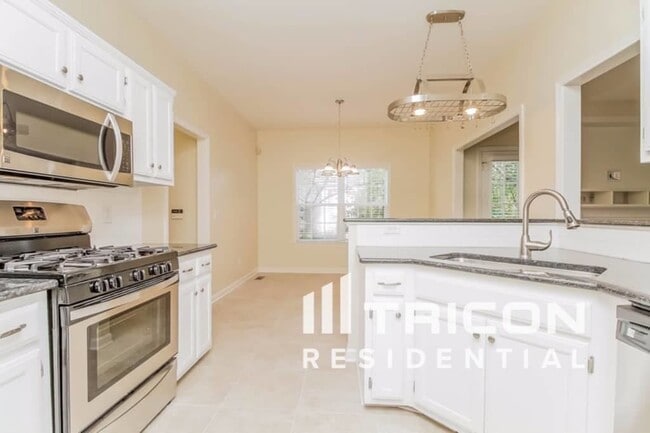 Photo - 1831 O'Reilly Cir