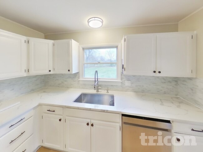 Photo - 3343 N Ellen Dr