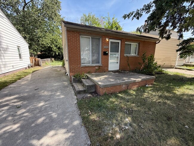 Building Photo - 20846 Atlantic Ave Rental