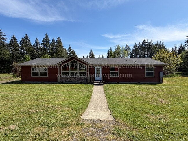 Building Photo - 1411 SE Fireweed Rd