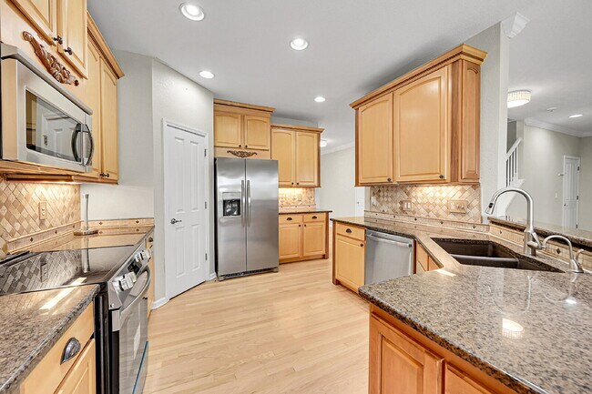 Photo - $4,000 - 5 Bed, 3.5 Bath Home In Parker wi...