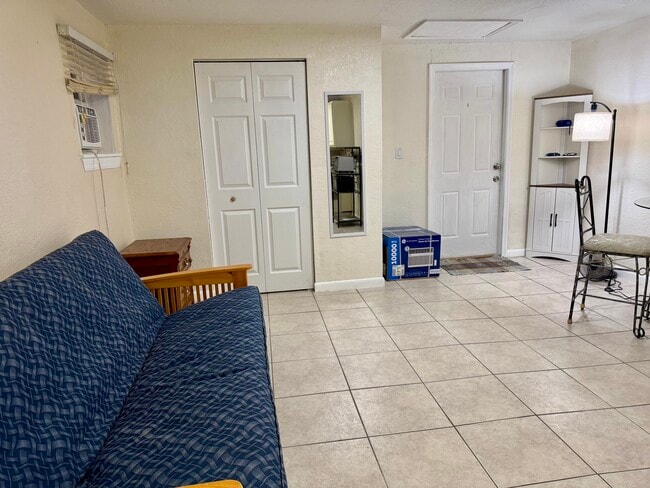 Photo - 813 S Florida Ave