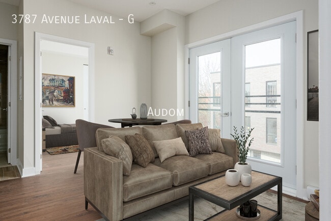 Photo - 3787 Av. Laval Unit G