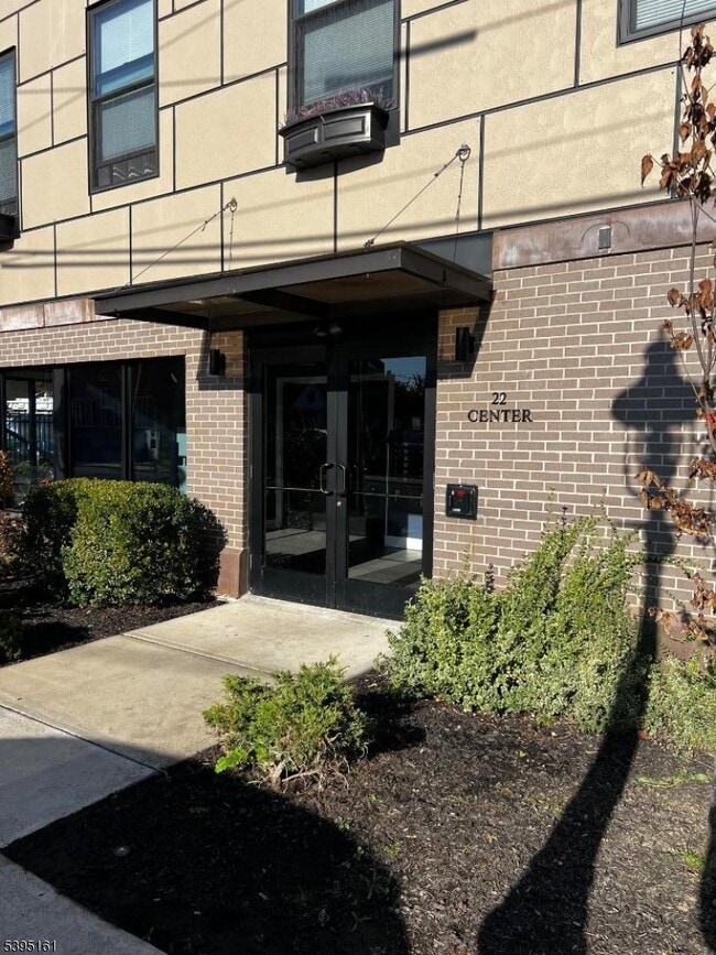 Photo - 22 Center St Unit 404