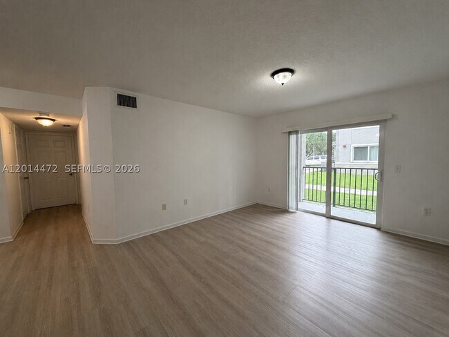 Photo - 15410 SW 284th St Unit 8102