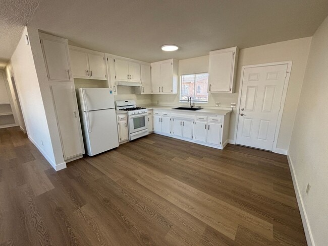 Photo - Fully Renovated 3BD/1.5BA Unit | Eucalyptus Ave, Moreno Valley