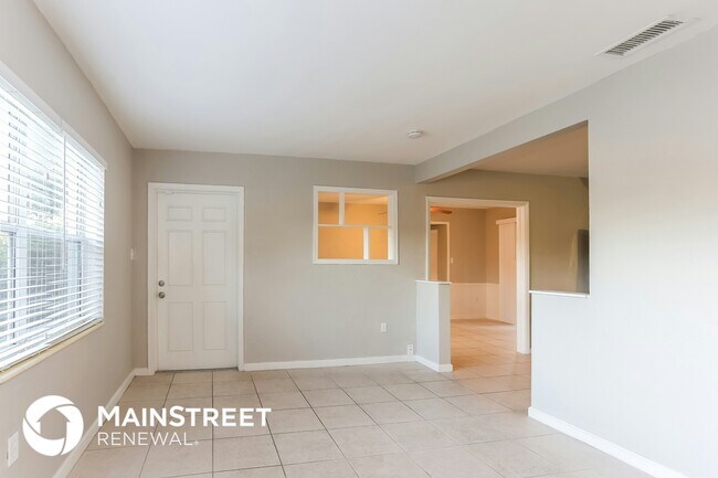 Photo - 4500 58th St N