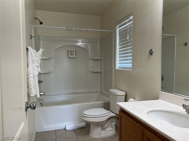 Photo - 3314 Cave Primrose St
