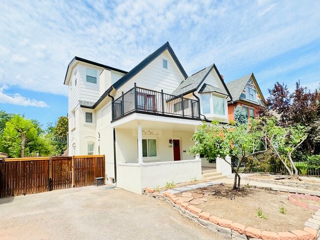 Building Photo - 1107 N Downing St Rental