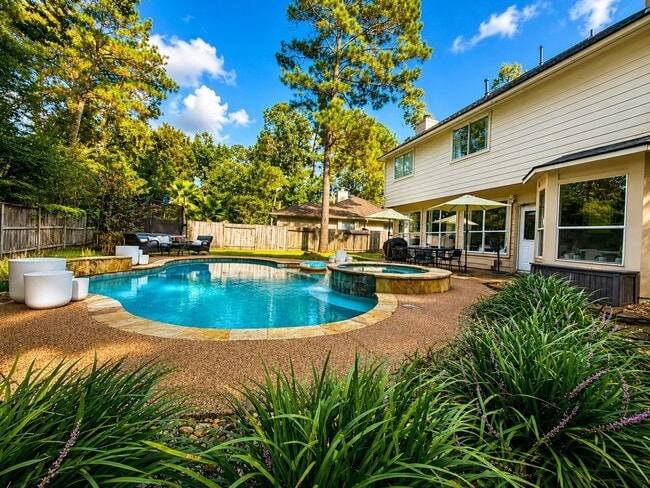 Photo - 167 N Wynnoak Cir