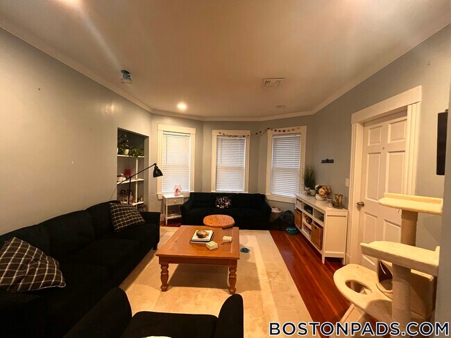 Photo - 12 Taft St Unit 3